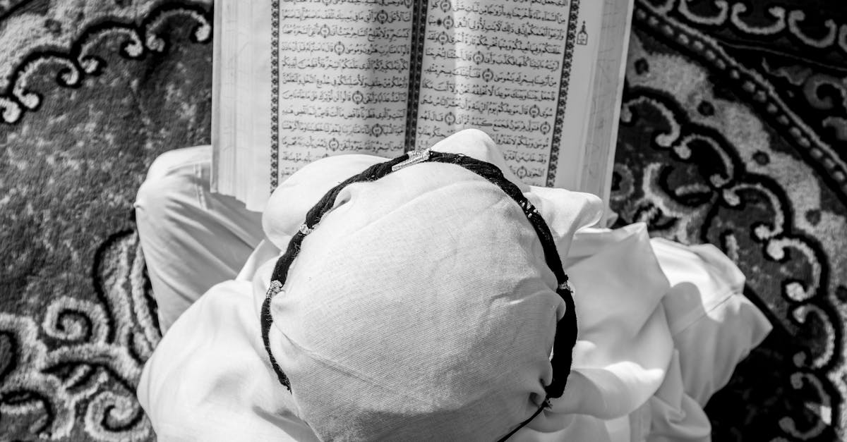 découvrez notre collection de robes arabes élégantes, alliant tradition et modernité. parfaites pour toutes vos occasions spéciales, nos tenues orientales sublimeront votre style avec raffinement.