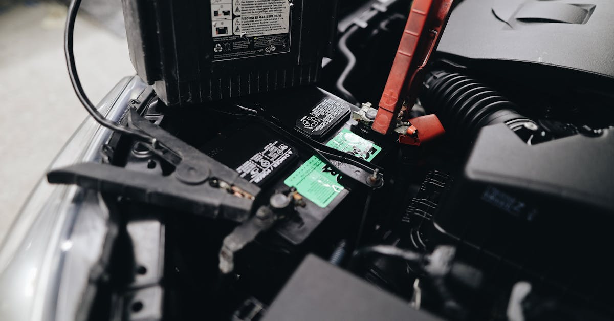 découvrez le battery booster, l'accessoire indispensable pour prolonger l'autonomie de vos appareils électroniques et rester connecté partout, à tout moment. solution rapide et efficace pour recharger vos batteries en cas d'urgence.