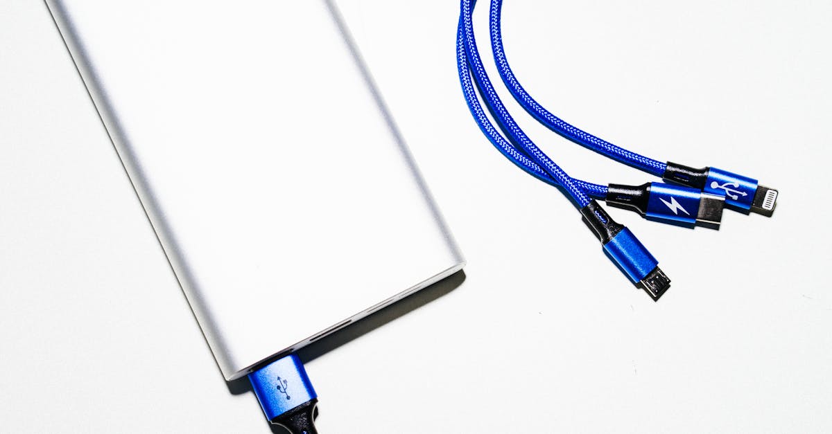 découvrez comment effectuer une connexion de batterie en toute sécurité et efficacité. conseils pratiques, précautions et astuces pour optimiser la performance de vos batteries.