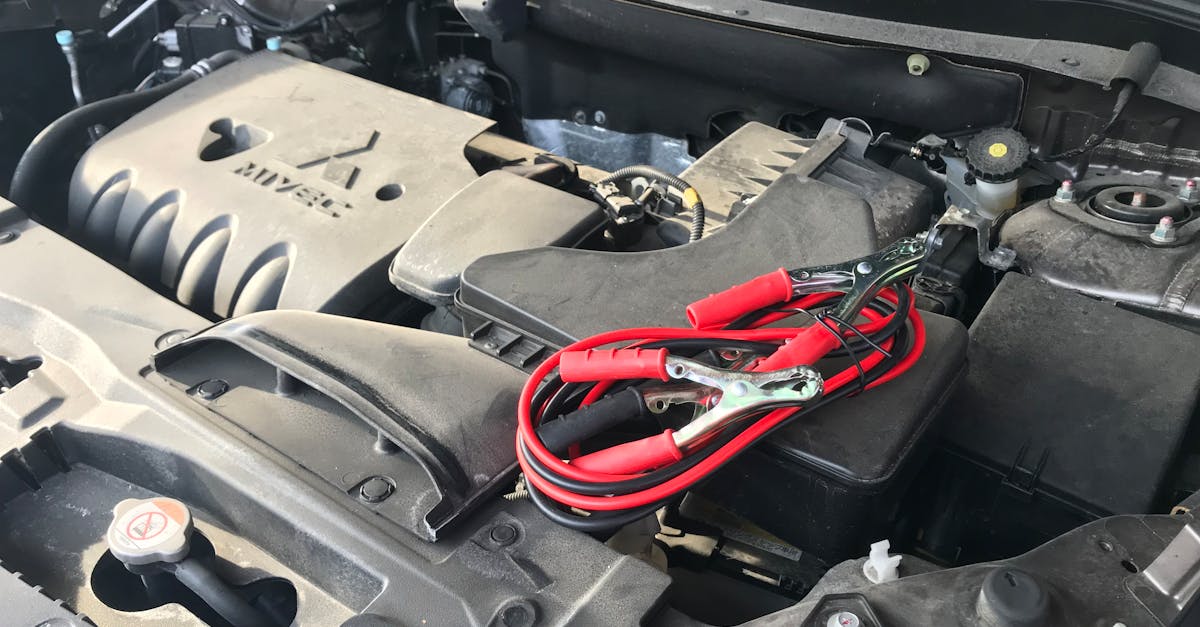 découvrez tout ce qu'il faut savoir sur les batteries de voiture : choix, entretien, durée de vie et conseils pour optimiser les performances de votre véhicule.