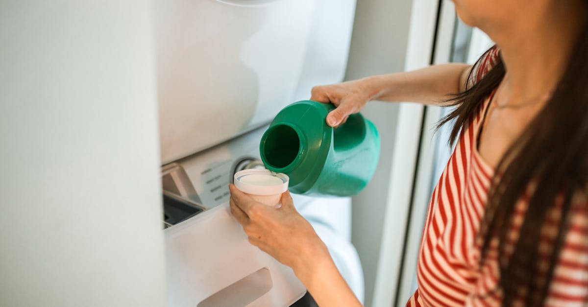 découvrez notre gamme de produits de nettoyage efficaces et écologiques pour une maison propre et saine. solutions adaptées à tous vos besoins d'entretien domestique.