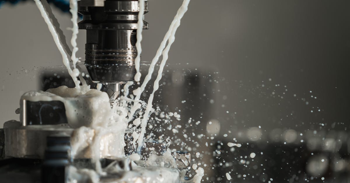 découvrez tout ce qu'il faut savoir sur le coolant : rôle, types, entretien et conseils pour garantir le bon fonctionnement de votre moteur et éviter la surchauffe.