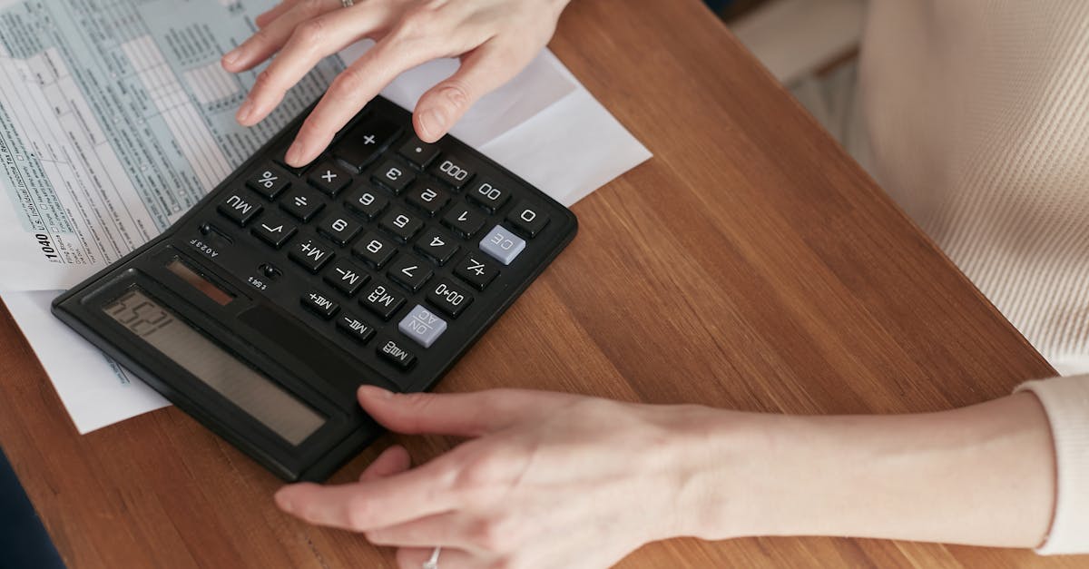 découvrez comment la consolidation de crédit peut simplifier la gestion de vos dettes, réduire vos mensualités et améliorer votre situation financière grâce à des solutions adaptées à vos besoins.