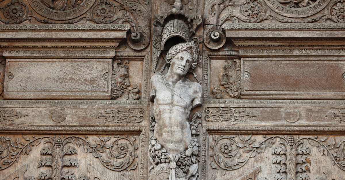 découvrez dijon, capitale de la bourgogne, célèbre pour sa gastronomie, son patrimoine historique et ses vignobles prestigieux. partez à la découverte d'une ville riche en culture et en saveurs.