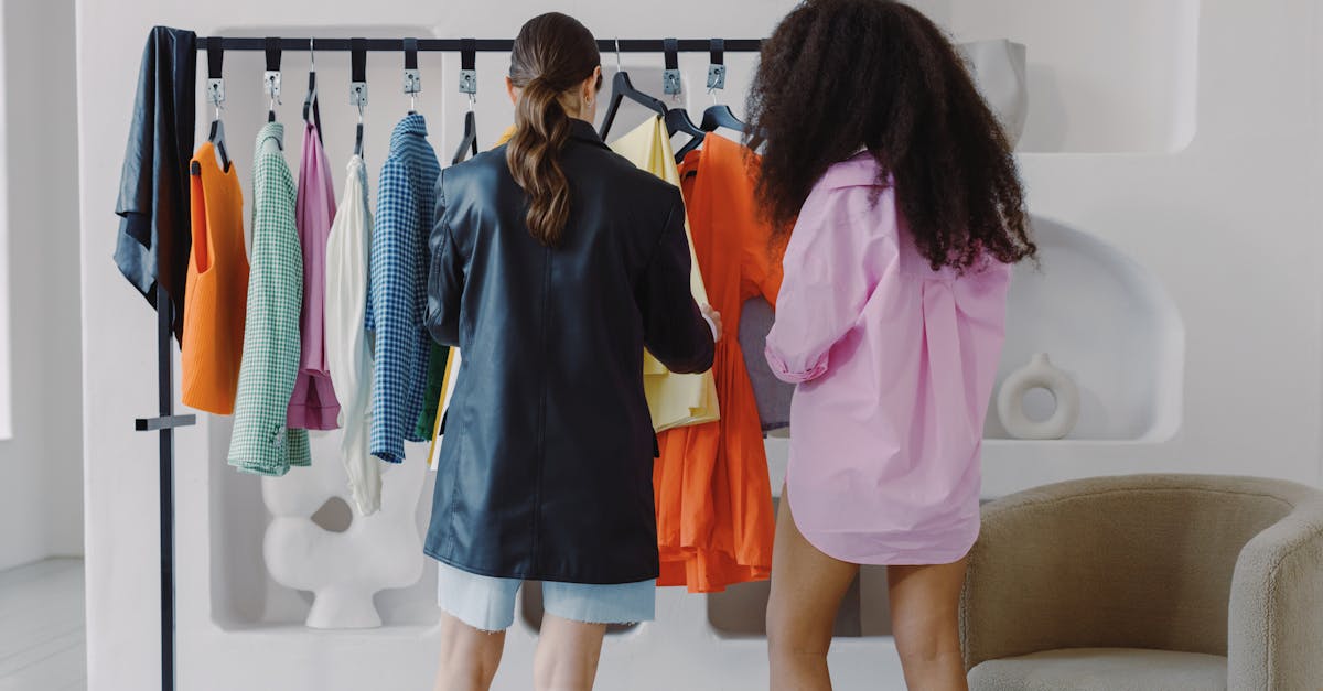 découvrez les dernières tendances robes de la saison : coupes, couleurs et styles incontournables pour un look toujours à la mode.