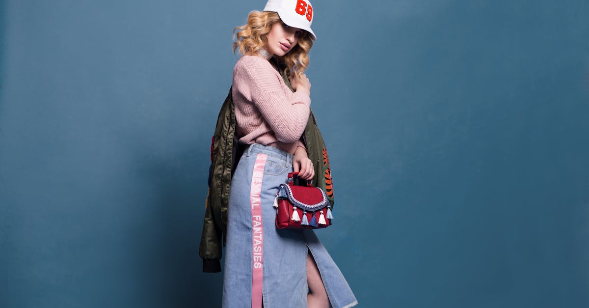 découvrez les dernières tendances de la mode, des conseils de style et des inspirations pour tous les goûts. restez à la pointe de la fashion avec nos sélections de vêtements et accessoires.