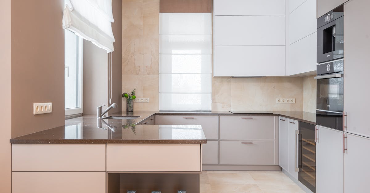 découvrez notre sélection de carreaux gris élégants et modernes pour sublimer vos sols et murs. idéal pour toutes les pièces, le carrelage gris apporte raffinement et polyvalence à votre intérieur.