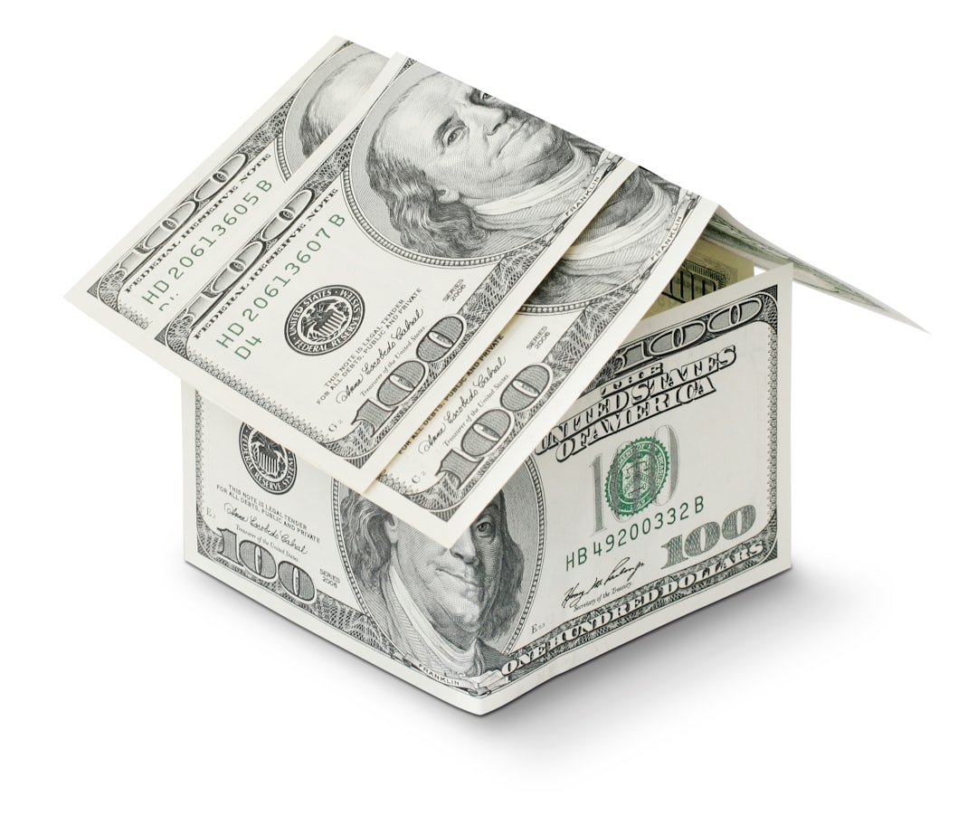 protégez votre maison et vos biens avec une assurance habitation adaptée à vos besoins. comparez nos offres pour trouver la meilleure couverture au meilleur prix.
