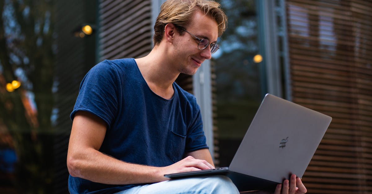 découvrez nos conseils et comparatifs pour choisir le meilleur laptop adapté à vos besoins, que ce soit pour le travail, les études ou le divertissement. profitez d'astuces et avis d'experts pour faire le bon choix.