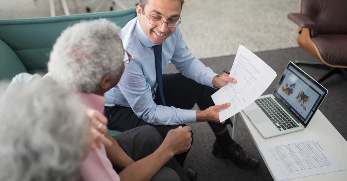 découvrez l'assurance responsabilité civile : protégez-vous contre les dommages causés à autrui, que ce soit dans votre vie privée ou professionnelle. comparez les offres et trouvez la couverture adaptée à vos besoins.