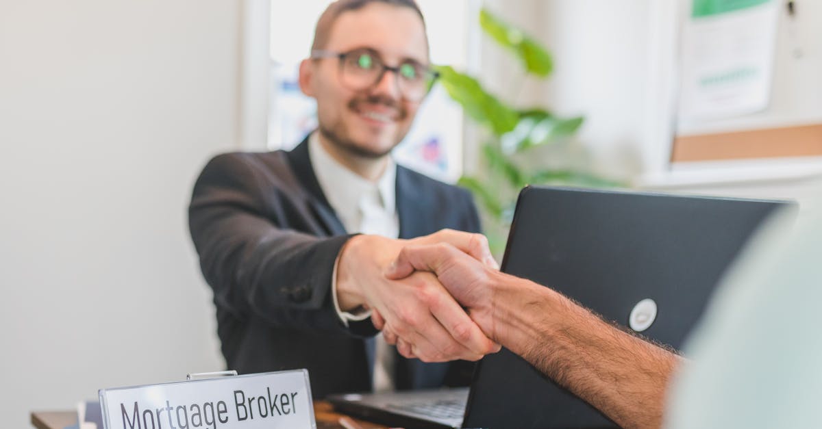 trouvez le meilleur courtier en prêt hypothécaire pour obtenir un financement adapté à vos besoins. comparez les offres de crédit immobilier et bénéficiez de conseils personnalisés pour réussir votre projet d'achat immobilier.