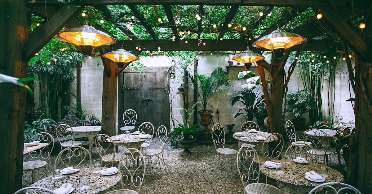 découvrez notre sélection de chaises d’extérieur confortables et résistantes, idéales pour le jardin, la terrasse ou le balcon. profitez de moments de détente en plein air avec style.