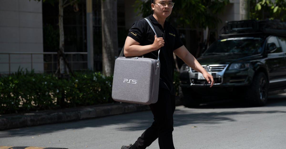 découvrez la ps5, la console de nouvelle génération de sony qui révolutionne le gaming avec des graphismes époustouflants, une vitesse fulgurante et une immersion totale. profitez des meilleurs jeux et innovations technologiques sur playstation 5.
