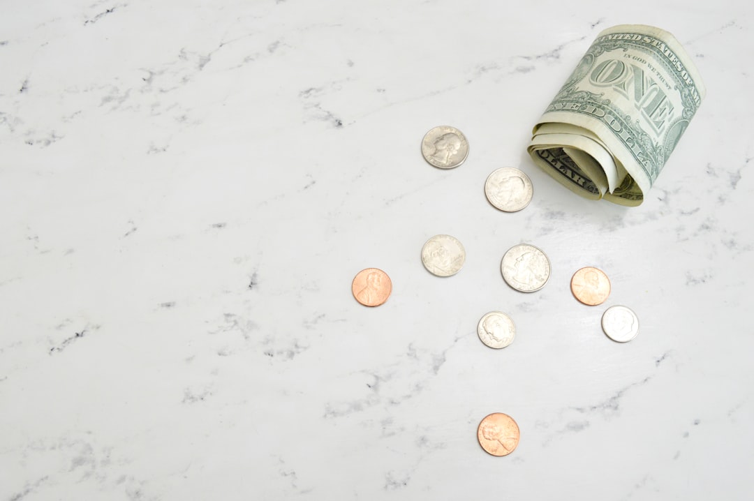 découvrez tout ce qu'il faut savoir sur le plafond d'épargne retraite : montants, règles et conseils pour optimiser vos économies en vue de la retraite.