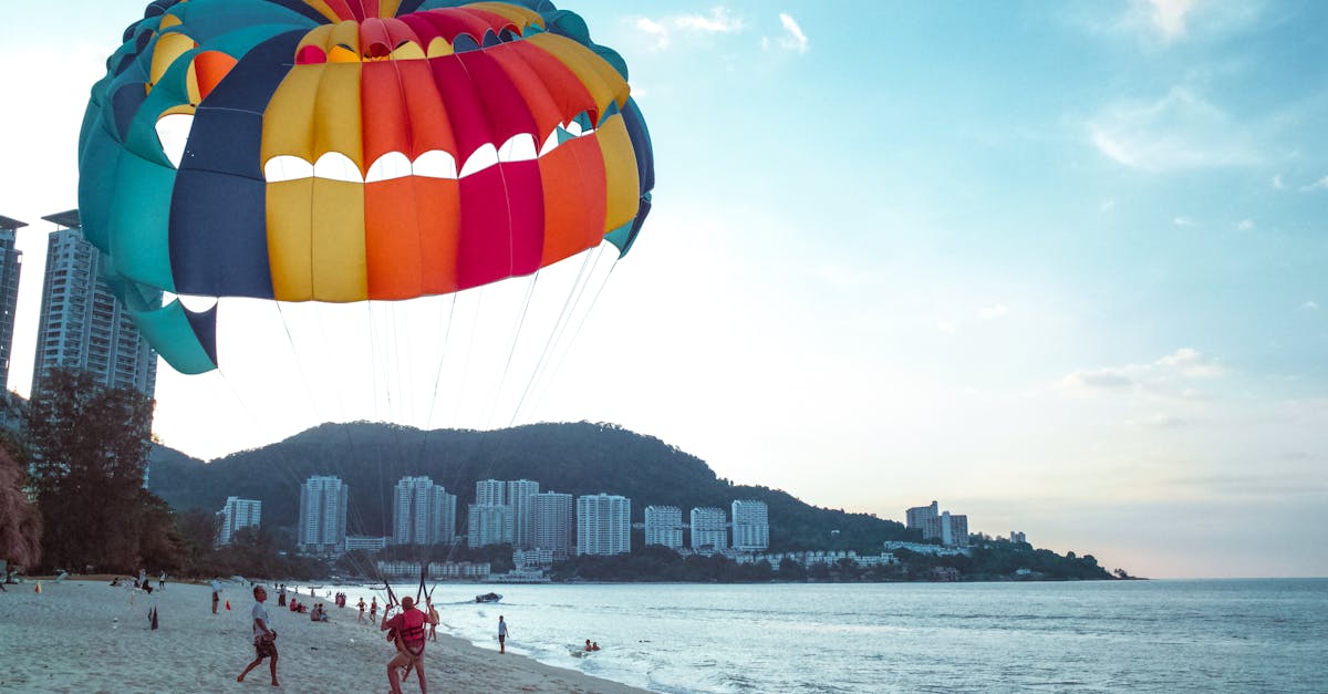 découvrez tout ce qu'il faut savoir sur le skydiving : sensations fortes, conseils de sécurité, équipement indispensable et meilleures destinations pour sauter en parachute. préparez-vous à vivre une expérience inoubliable dans les airs !