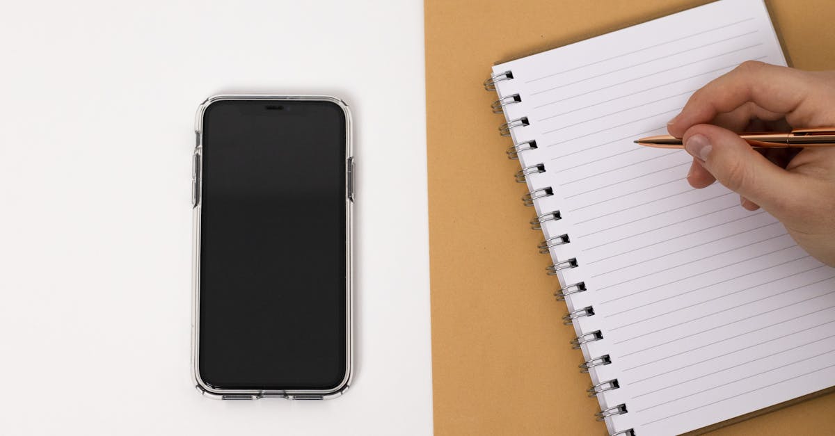 comparez facilement les caractéristiques, performances et prix des meilleurs smartphones du marché pour faire le meilleur choix selon vos besoins et votre budget.