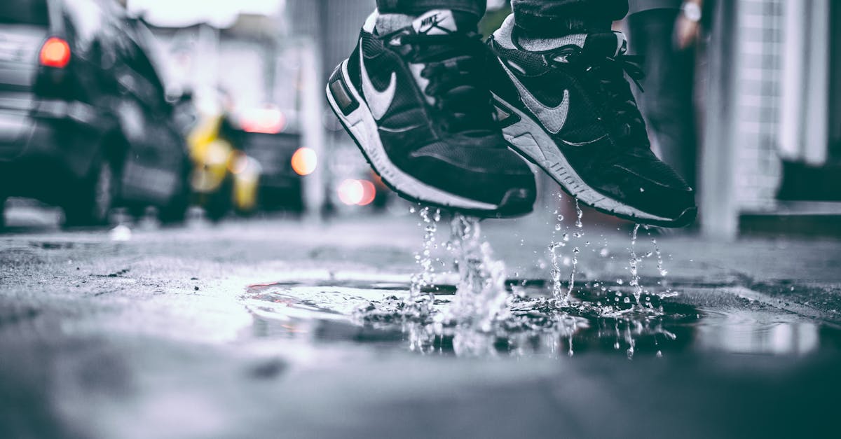 découvrez notre sélection tendance de sneakers pour hommes, femmes et enfants. styles variés, nouveautés et marques incontournables pour compléter votre look avec confort et originalité.