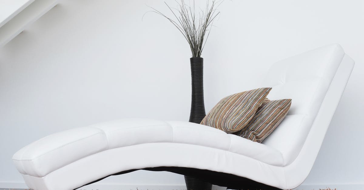 découvrez notre sélection de sofas confortables et design pour sublimer votre salon. trouvez le canapé idéal, alliant style, qualité et prix attractifs. livraison rapide disponible !