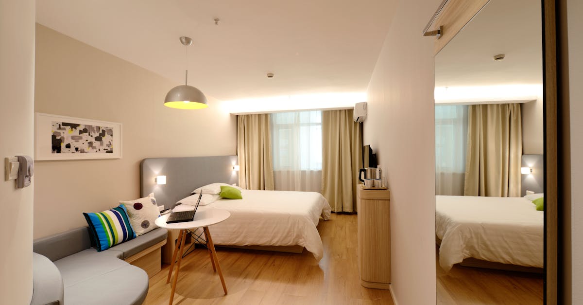 découvrez nos matelas pour canapés-lits, alliant confort et praticité pour des nuits paisibles. idéal pour optimiser votre espace sans compromis sur la qualité du sommeil.