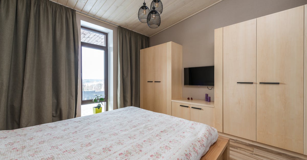 découvrez le lit avec rangement, pratique et élégant, pour optimiser l’espace de votre chambre et organiser facilement vos affaires au quotidien.