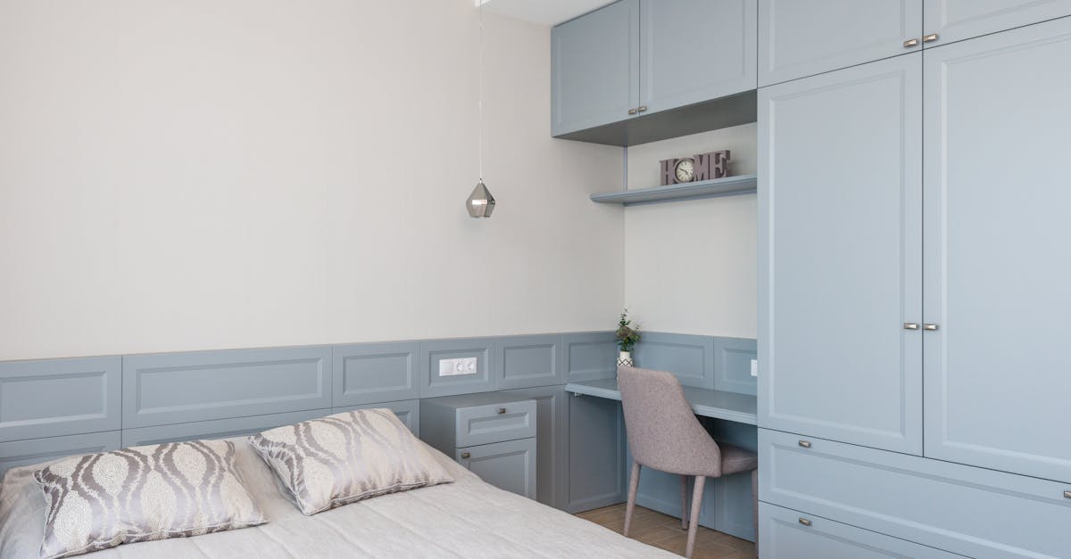 optimisez votre espace avec un lit coffre pratique et élégant. découvrez notre gamme de lits avec rangement intégré, idéals pour gagner de la place dans votre chambre tout en gardant vos affaires organisées.