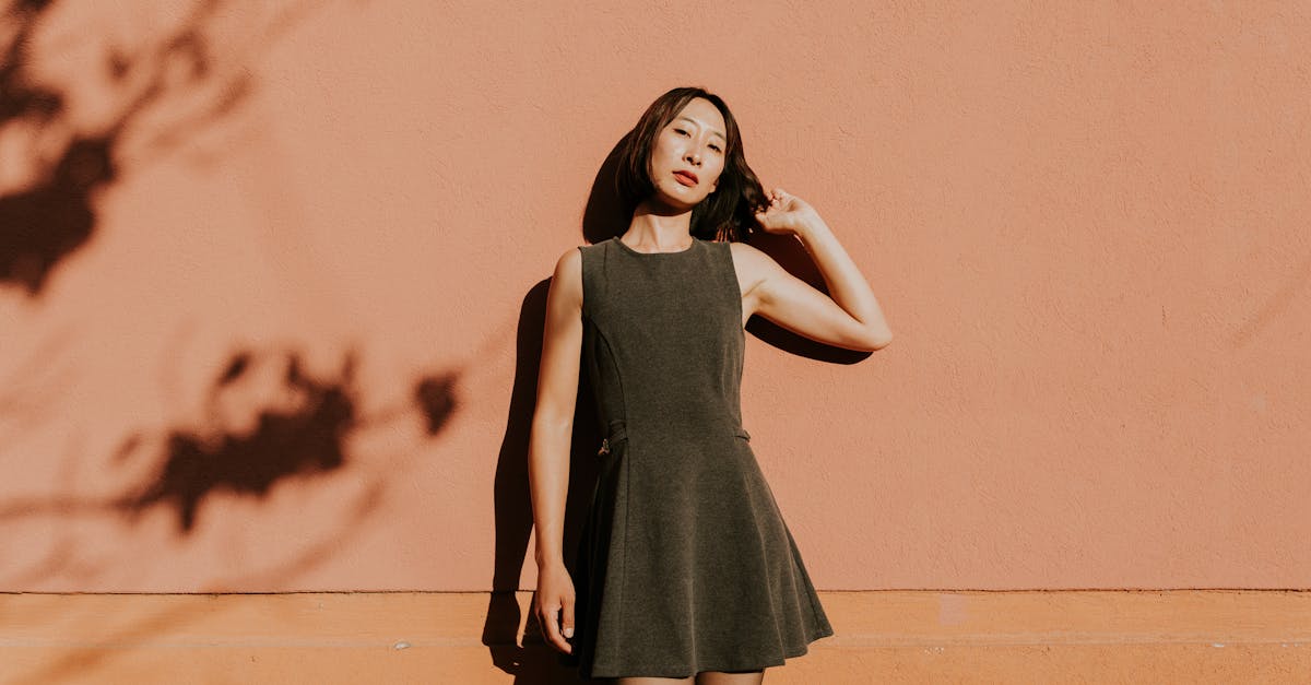 découvrez des modèles de robes d'été tendance et faciles à coudre. trouvez le patron idéal pour réaliser votre robe légère, parfaite pour les beaux jours.