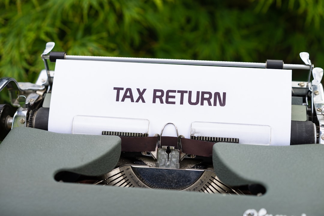 découvrez ce qu'est une tax allowance (allocation fiscale), son fonctionnement et comment elle peut vous aider à réduire votre impôt sur le revenu en france.